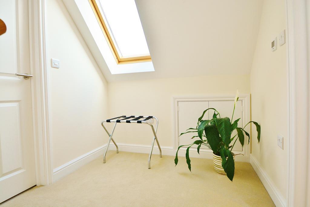Coombe Cottage Sutton Green Exterior foto